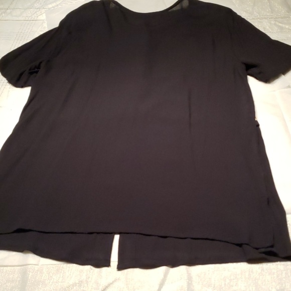 Tunic + Vest Illusion Top M Shirt NWOT - Picture 8 of 9